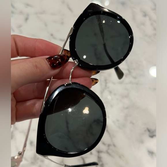 Prada Sunglasses - Picture 4 of 5